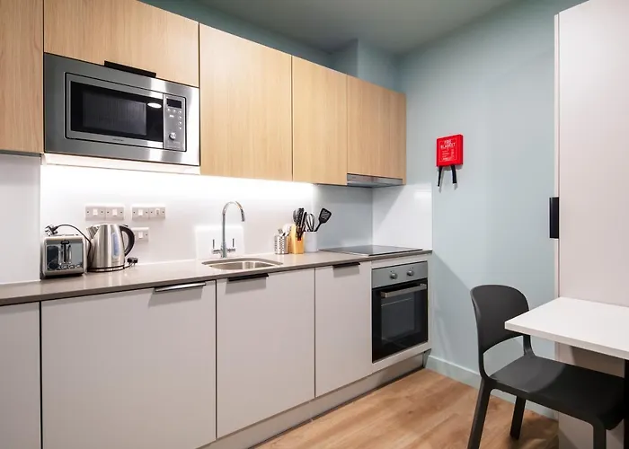 Coleman Court Summer Apartman Cork