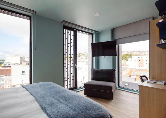 Coleman Court Summer Apartment Cork